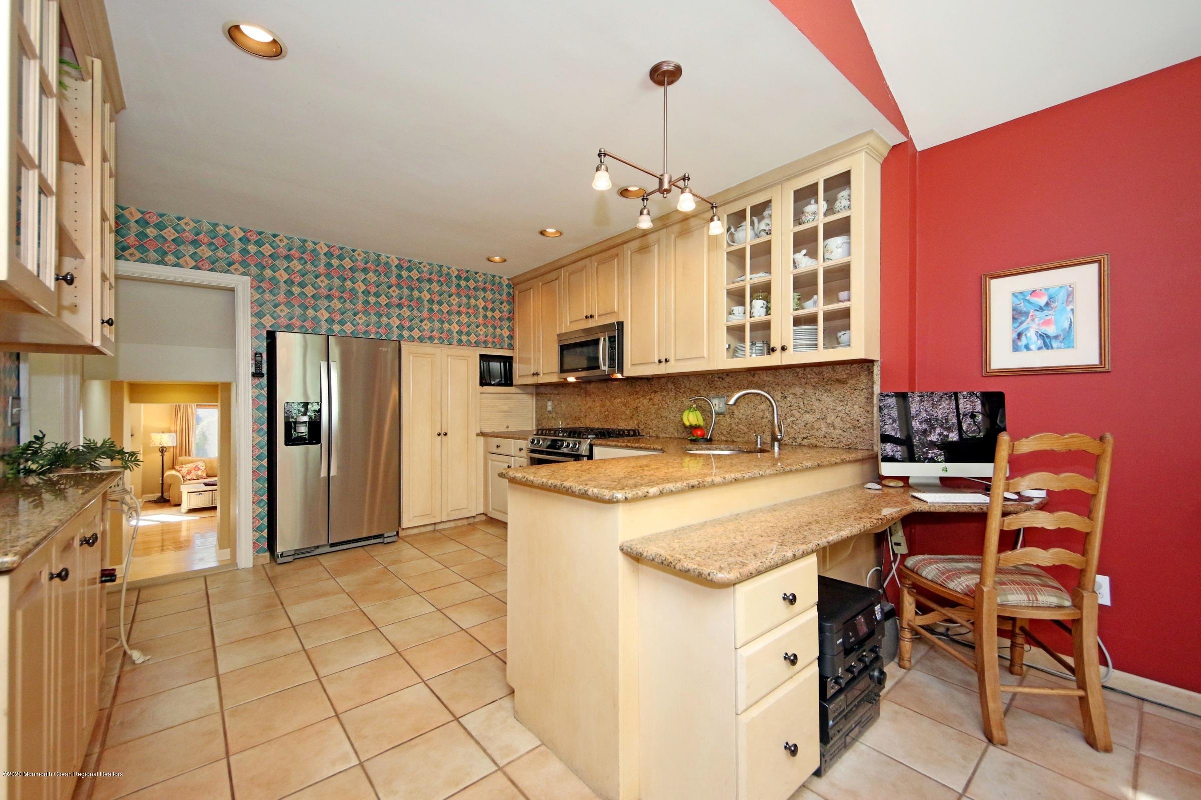 18 Daniel Drive Little Silver, NJ 07739 - Photo 25 of 55 Kitchen