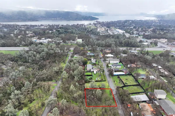 $12,500 | 15615 37th Avenue, Clearlake, CA 95422