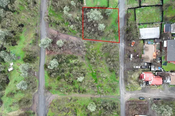 $12,500 | 15615 37th Avenue, Clearlake, CA 95422