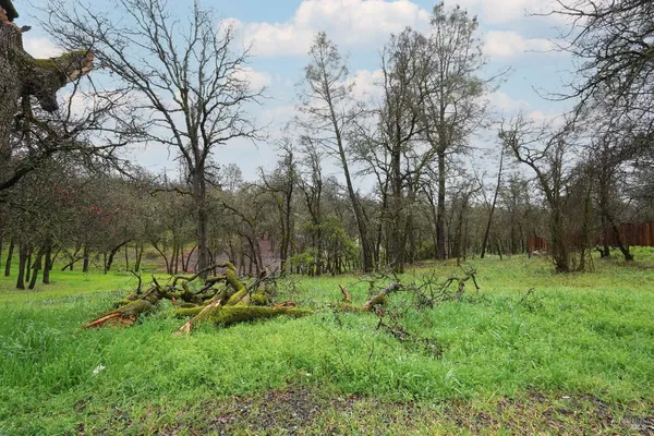 $12,500 | 15615 37th Avenue, Clearlake, CA 95422