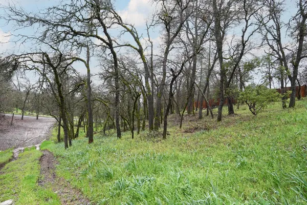 $12,500 | 15615 37th Avenue, Clearlake, CA 95422