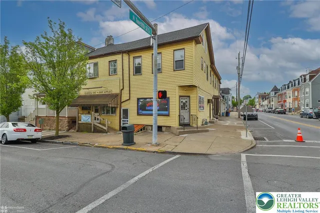 $765,800 | 1154 Northampton Street, Easton, PA 18042