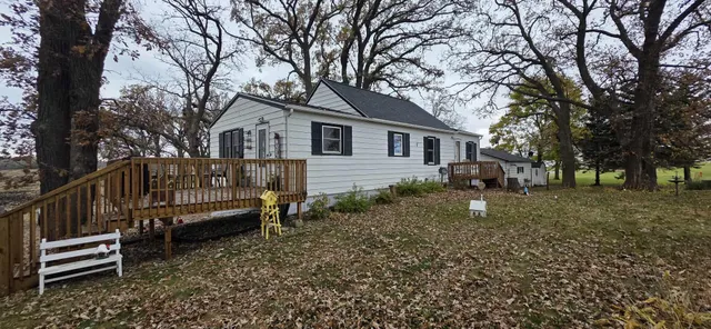 $214,900 | 78665 County Road 46, Albert Lea, MN 56007