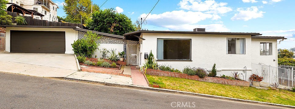 2012 Barnett Road Los Angeles, CA 90032 - Photo 4 of 63 Gallery Image 4