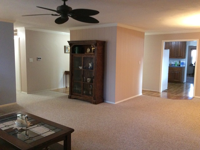 129 Stonegate Road Buffalo Grove, IL 60089 - Photo 5 of 16