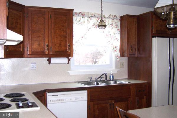 615 South Forge Road Palmyra, PA 17078 - Photo 3 of 12 Gallery Image 3