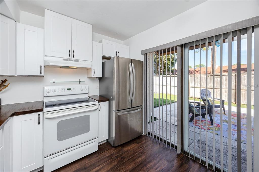 2095 Sunset Point Road, Unit 2504 Clearwater, FL 33765 - Photo 15 of 34