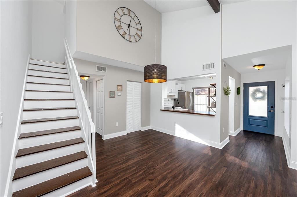 2095 Sunset Point Road, Unit 2504 Clearwater, FL 33765 - Photo 3 of 34