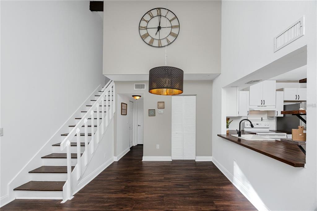 2095 Sunset Point Road, Unit 2504 Clearwater, FL 33765 - Photo 6 of 34