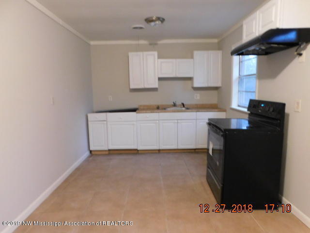 301 Thacker Loop Oxford, MS 38655 - Photo 3 of 11 kitchen