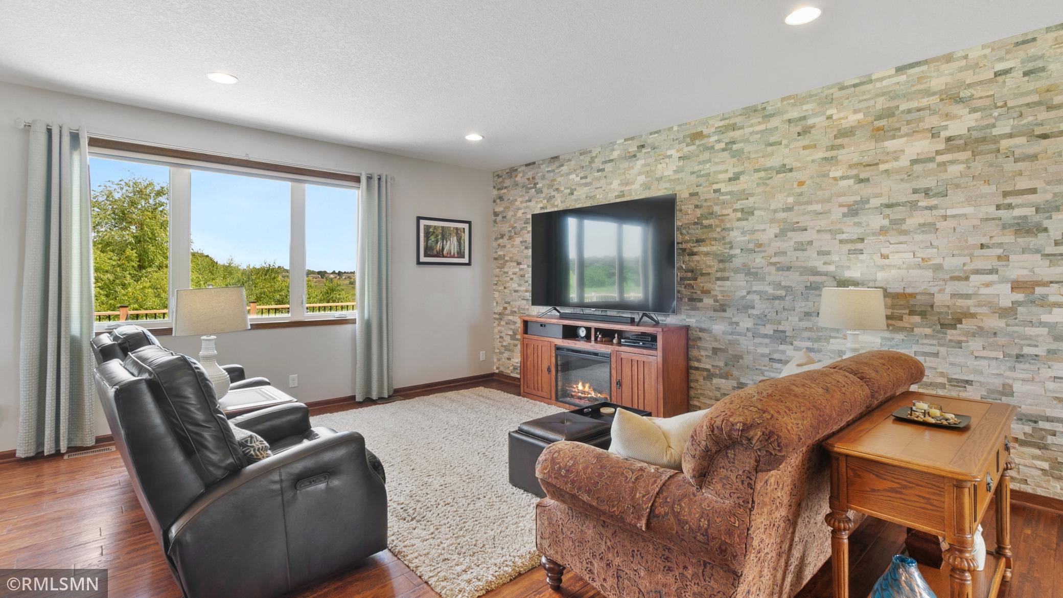 2219 Buffalo Run Road Buffalo, MN 55313 - Photo 2 of 23