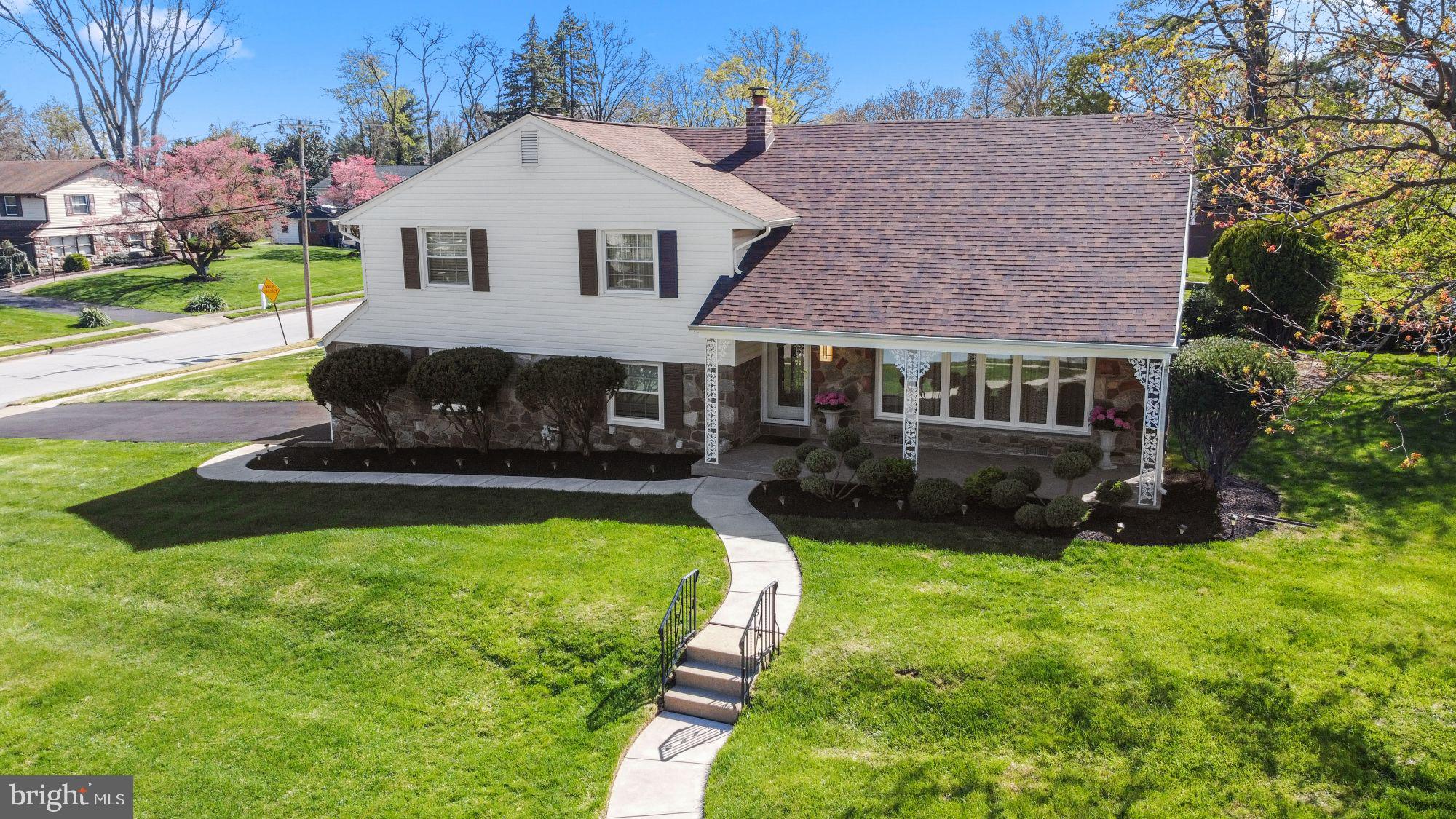 32 Durand Road Huntingdon Valley, PA 19006 - Photo 1 of 46