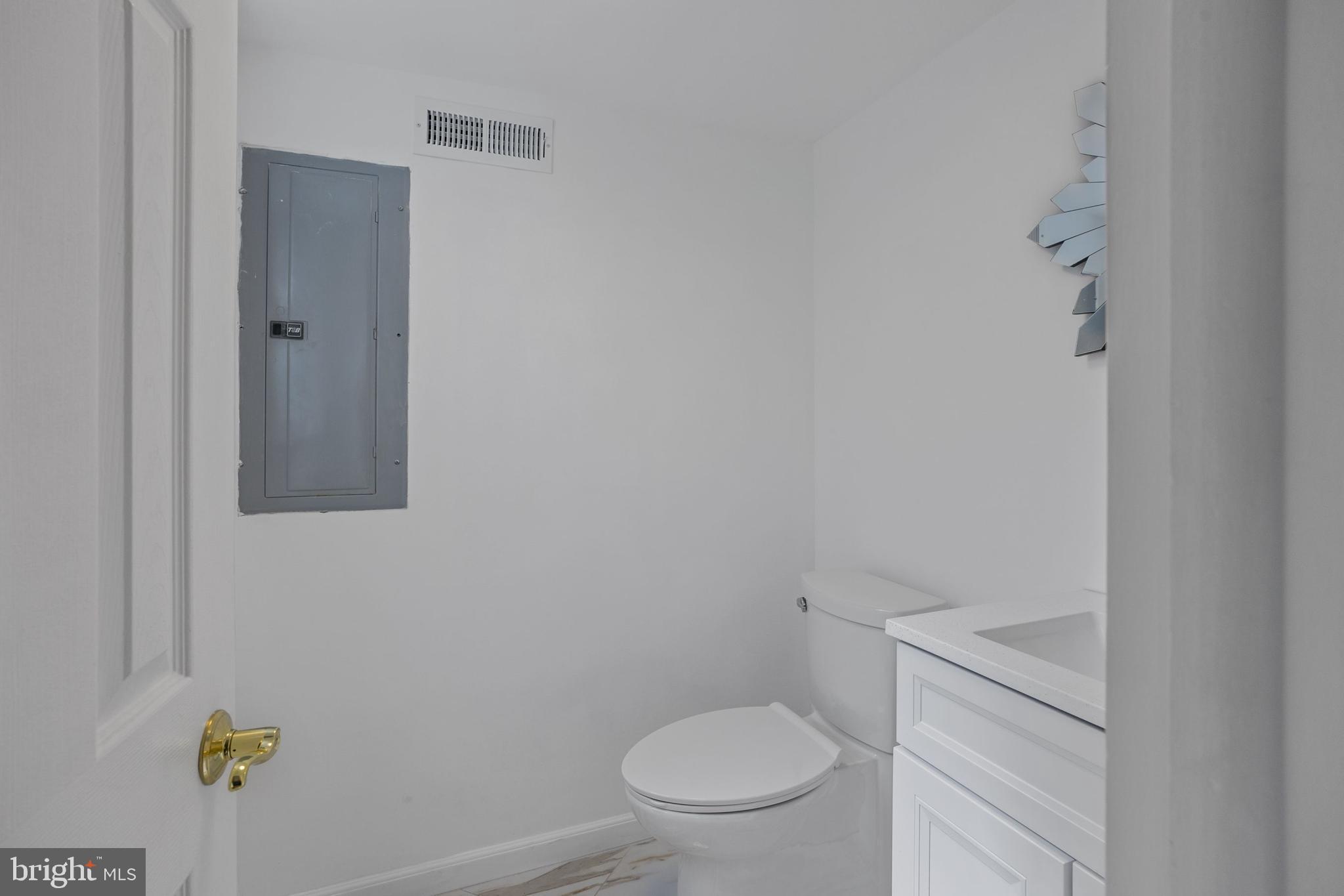 32 Durand Road Huntingdon Valley, PA 19006 - Photo 31 of 46