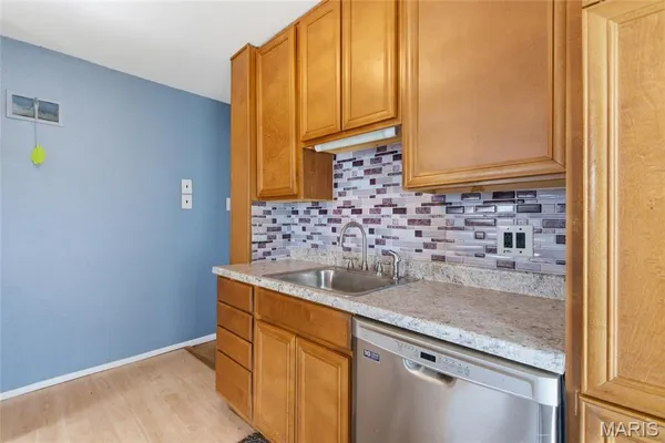 $200,000 | 3917 Crosby Drive, St. Louis, MO 63123