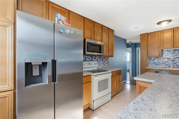 $200,000 | 3917 Crosby Drive, St. Louis, MO 63123