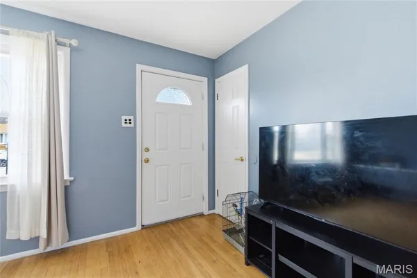 $200,000 | 3917 Crosby Drive, St. Louis, MO 63123