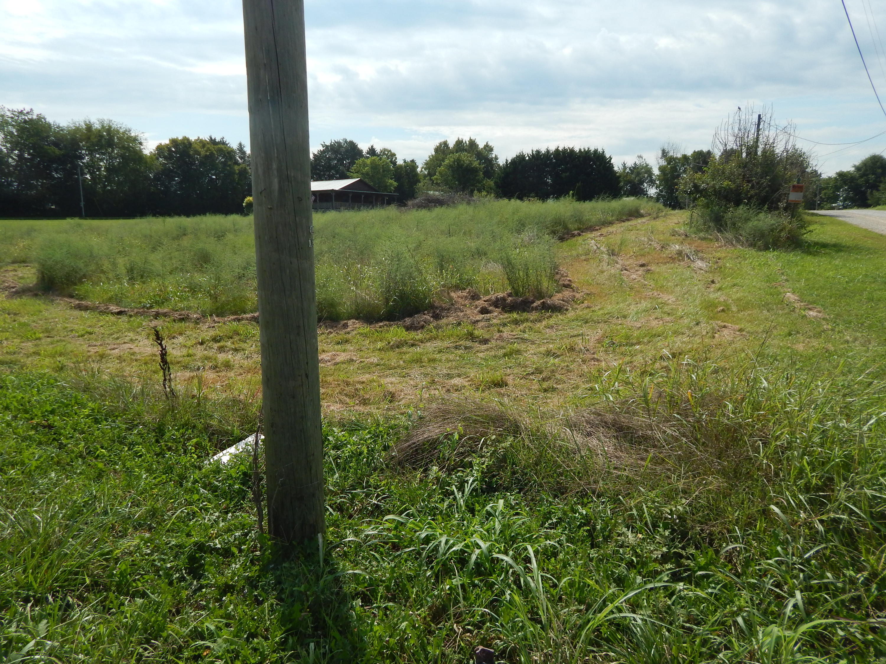 1105 South Gate Road Madisonville, TN 37354 - Photo 4 of 6 DSCN3083