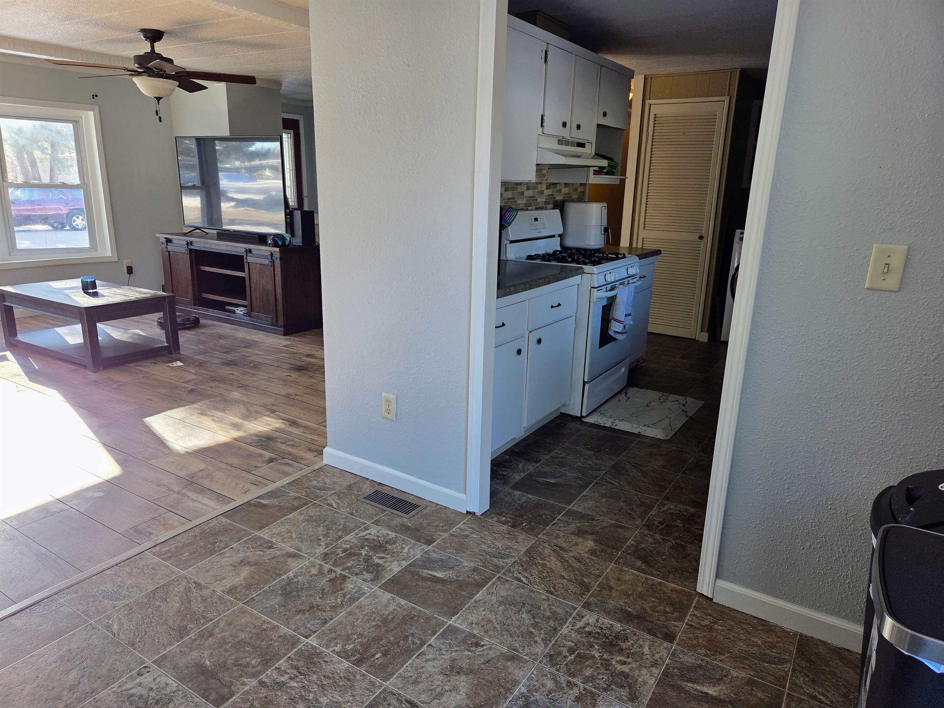 W7618 Poplar Road Shawano, WI 54166 - Photo 8 of 23