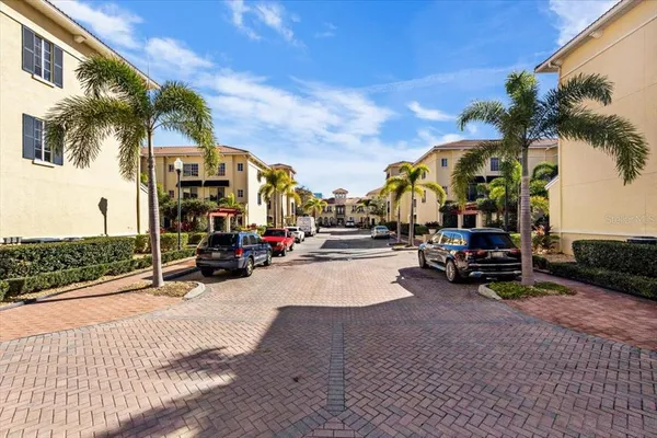 $2,650 | 111 South Sherrill Street, Tampa, FL 33609