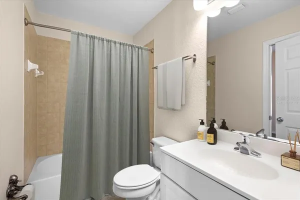 $2,650 | 111 South Sherrill Street, Tampa, FL 33609