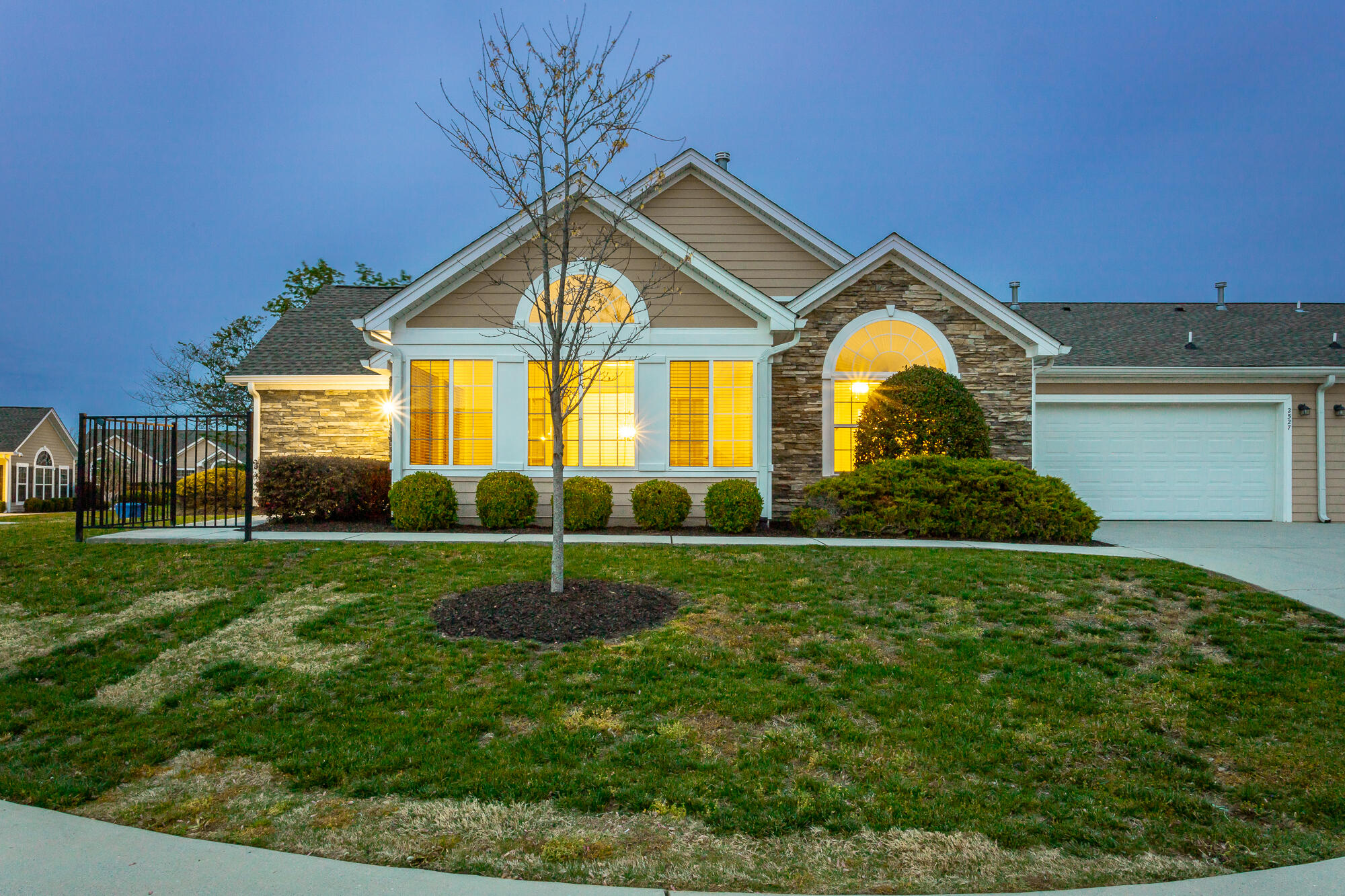 2527 Baskette Way Chattanooga, TN 37421 - Photo 1 of 72 2527 Baskette Way TWILIGHT HD-15
