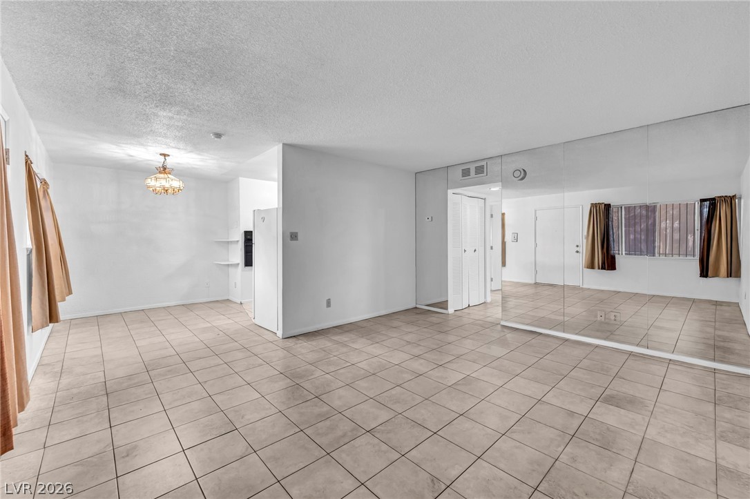 350 East Desert Inn Road, Unit 105 Las Vegas, NV 89109 - Photo 4 of 24