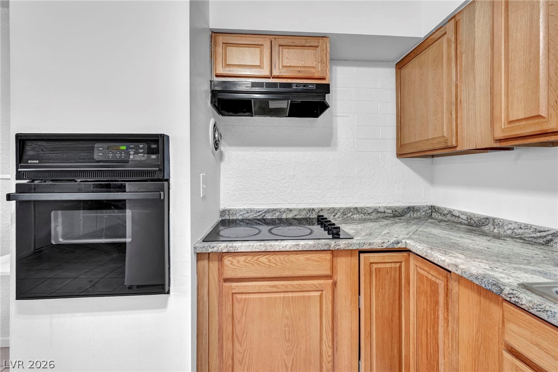 350 East Desert Inn Road, Unit 105 Las Vegas, NV 89109 - Photo 6 of 24