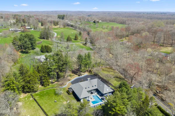 $3,950,000 | 294 East Middle Patent Road, Greenwich, CT 06831