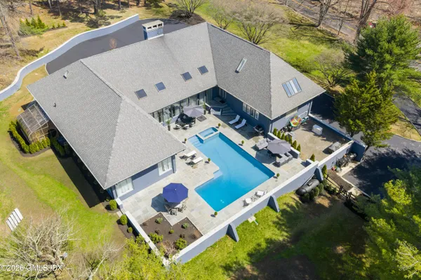 $3,950,000 | 294 East Middle Patent Road, Greenwich, CT 06831