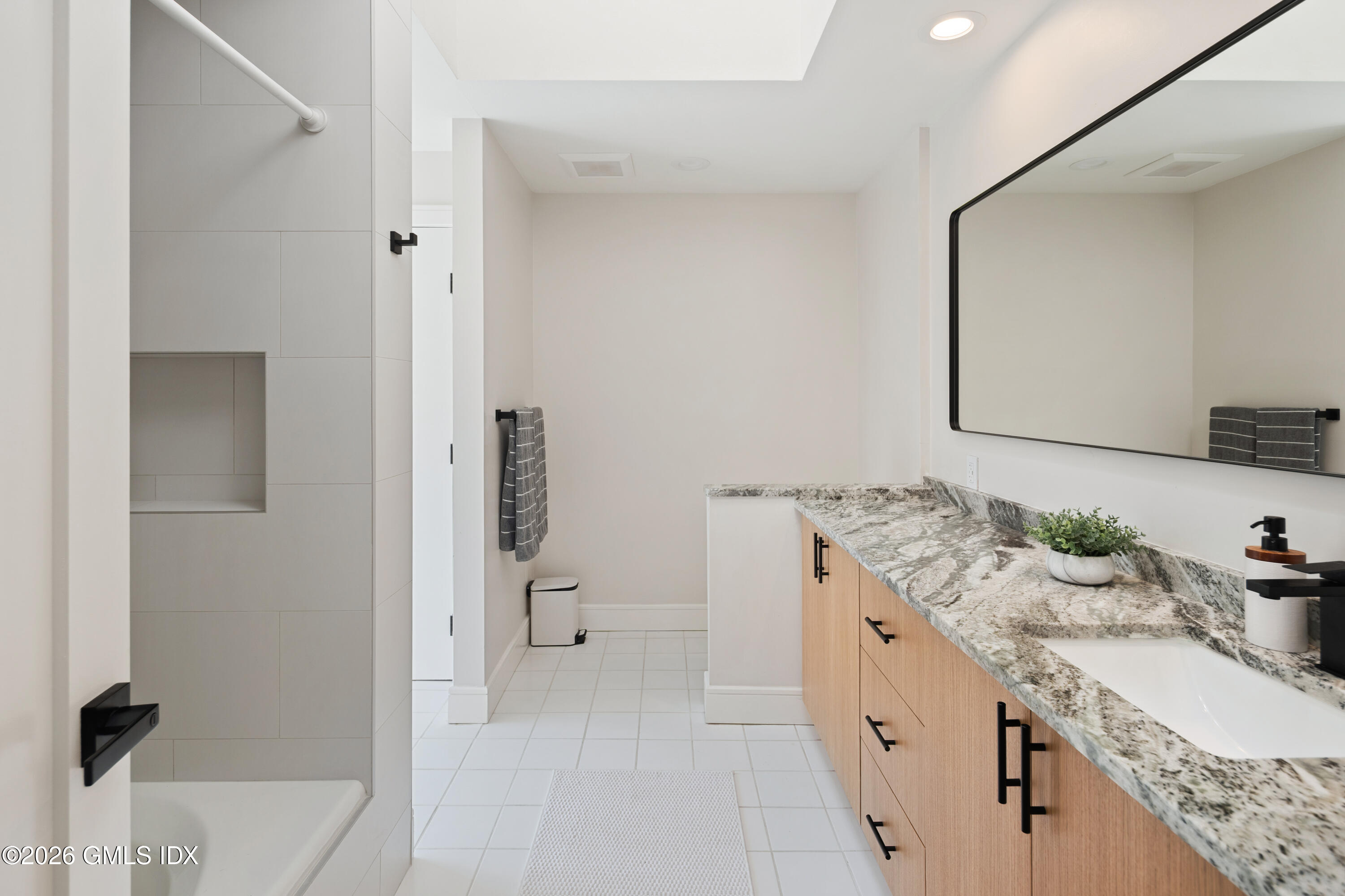 294 East Middle Patent Road Greenwich, CT 06831 - Photo 23 of 39 23