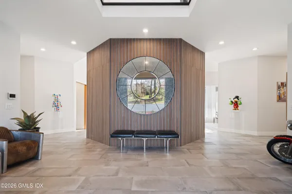 $3,950,000 | 294 East Middle Patent Road, Greenwich, CT 06831