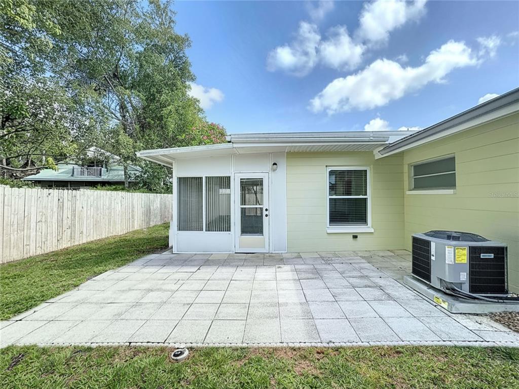 7610 117th Street Seminole, FL 33772 - Photo 39 of 64