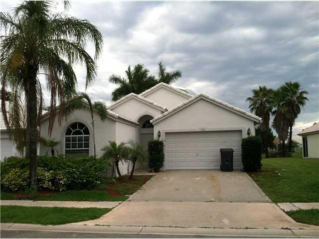 1743 Barnstable Road Wellington, FL 33414 - Photo 1 of 20 Front