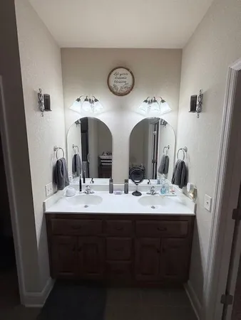 $367,000 | 4504 Stonebridge Drive, St. Joseph, MO 64505