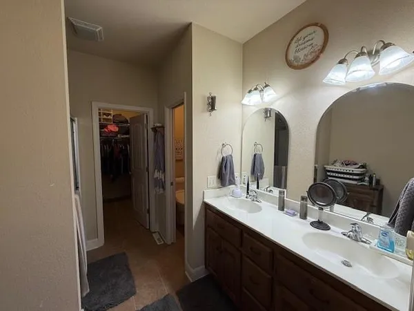 $367,000 | 4504 Stonebridge Drive, St. Joseph, MO 64505