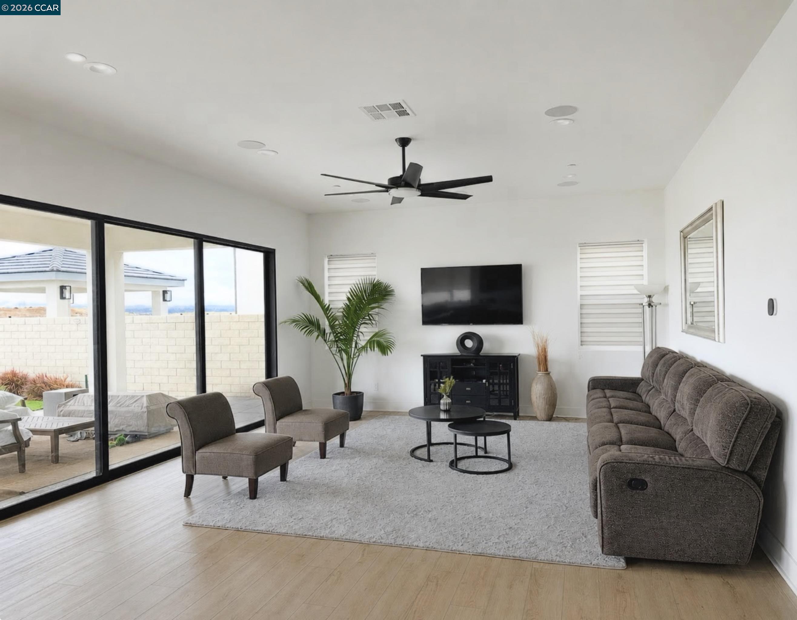 27151 Backdrop Lane Stevenson Ranch, CA 91381 - Photo 8 of 22
