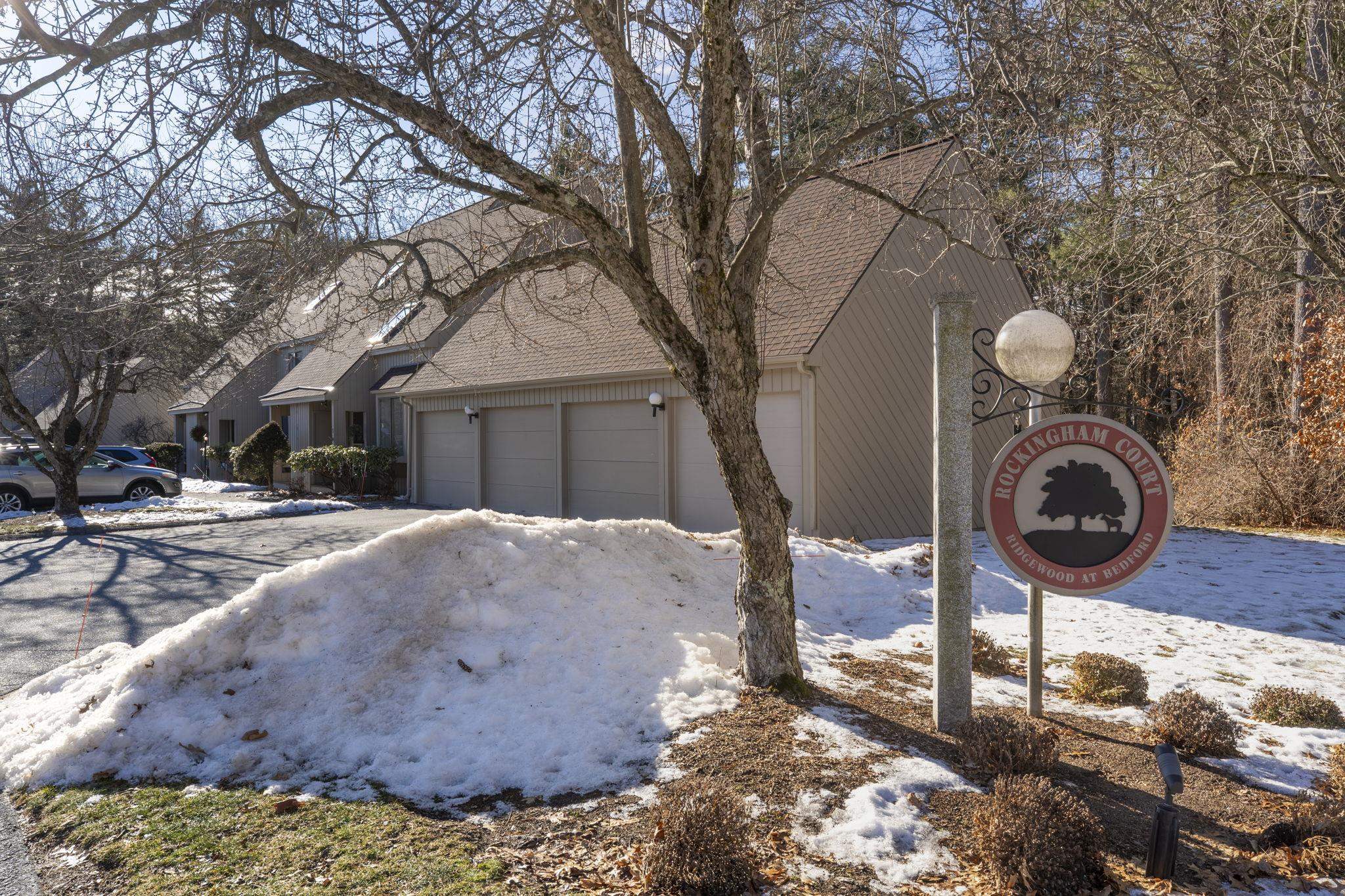 2 Rockingham Court Bedford, NH 03110 - Photo 2 of 56