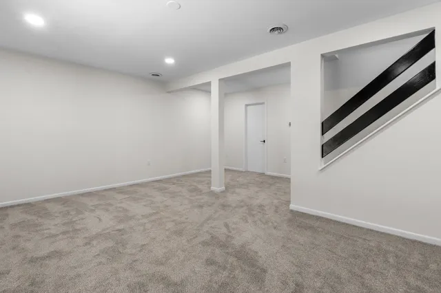 $4,600 | 2 Rockingham Court, Bedford, NH 03110