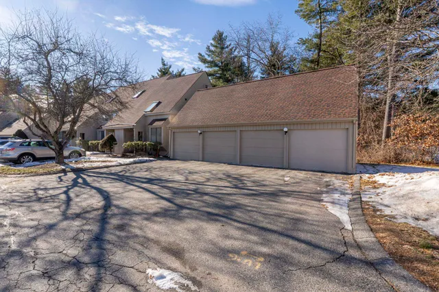 $4,600 | 2 Rockingham Court, Bedford, NH 03110