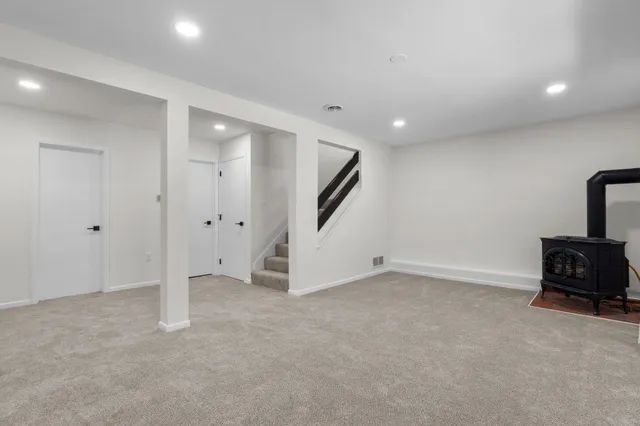 $4,600 | 2 Rockingham Court, Bedford, NH 03110