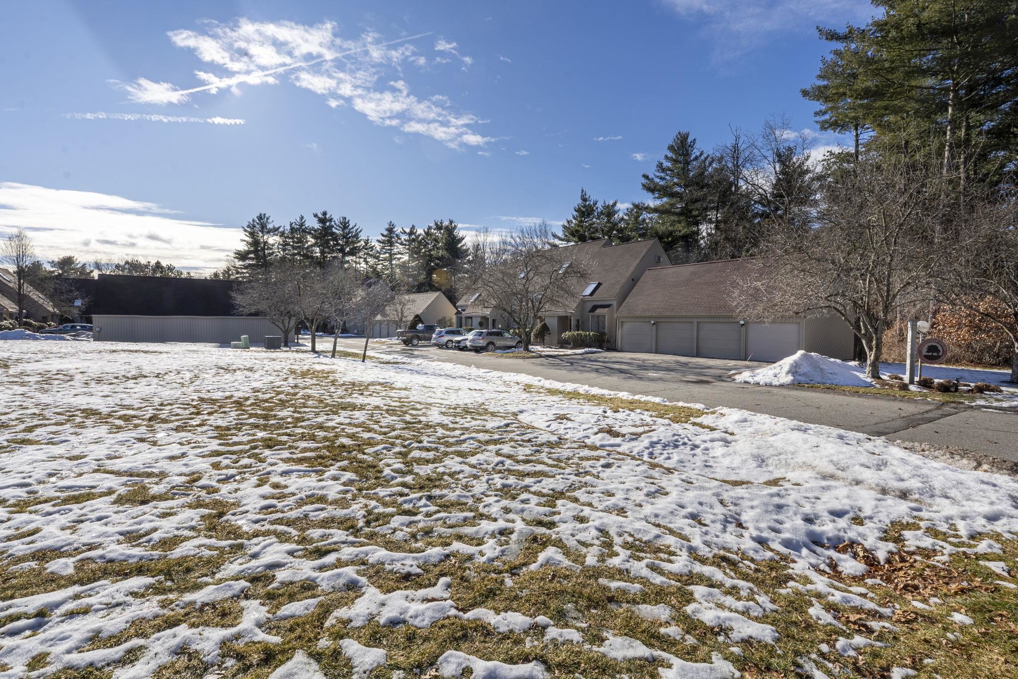 2 Rockingham Court Bedford, NH 03110 - Photo 51 of 56