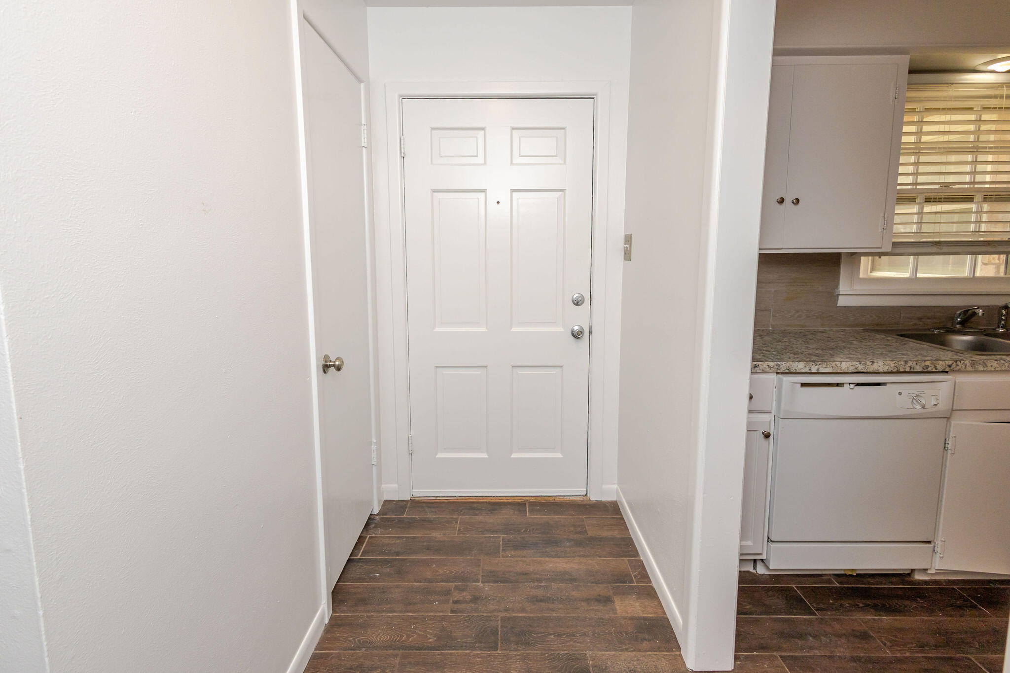 4422 28th Street Lubbock, TX 79410 - Photo 7 of 50 442228th-7