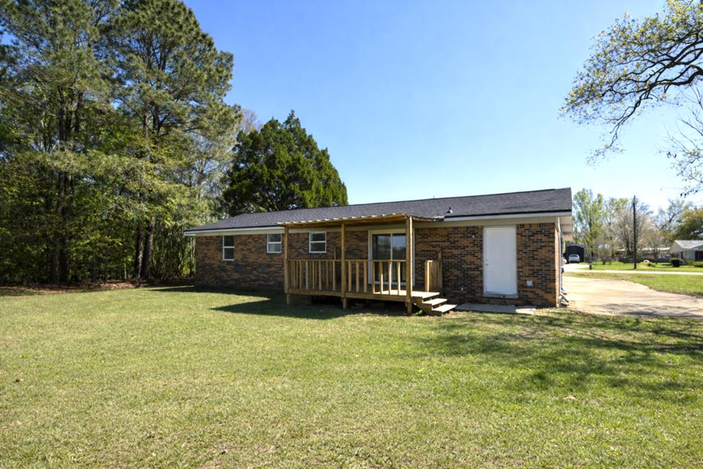 5924 Henry Mouring Road Dothan, AL 36305 - Photo 17 of 21 Back of Home