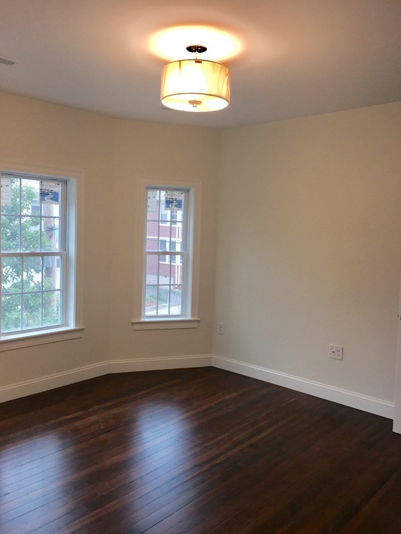 38 Pearl Street, Unit 3 Everett, MA 02149 - Photo 7 of 10