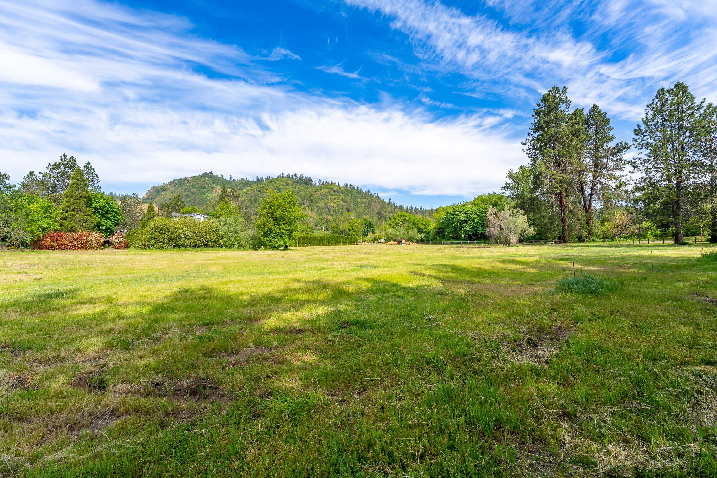 8422 New Hope Road Grants Pass, OR 97527 - Photo 8 of 14 Land