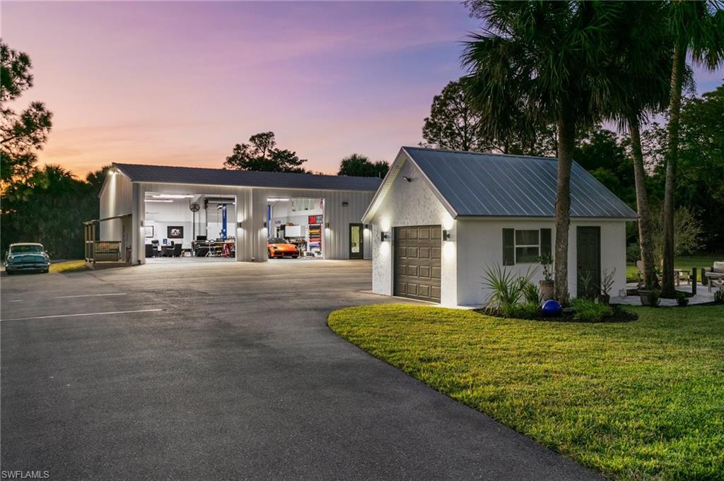 241 13th Street Southwest Naples, FL 34117 - Photo 7 of 50 Gallery Image 7