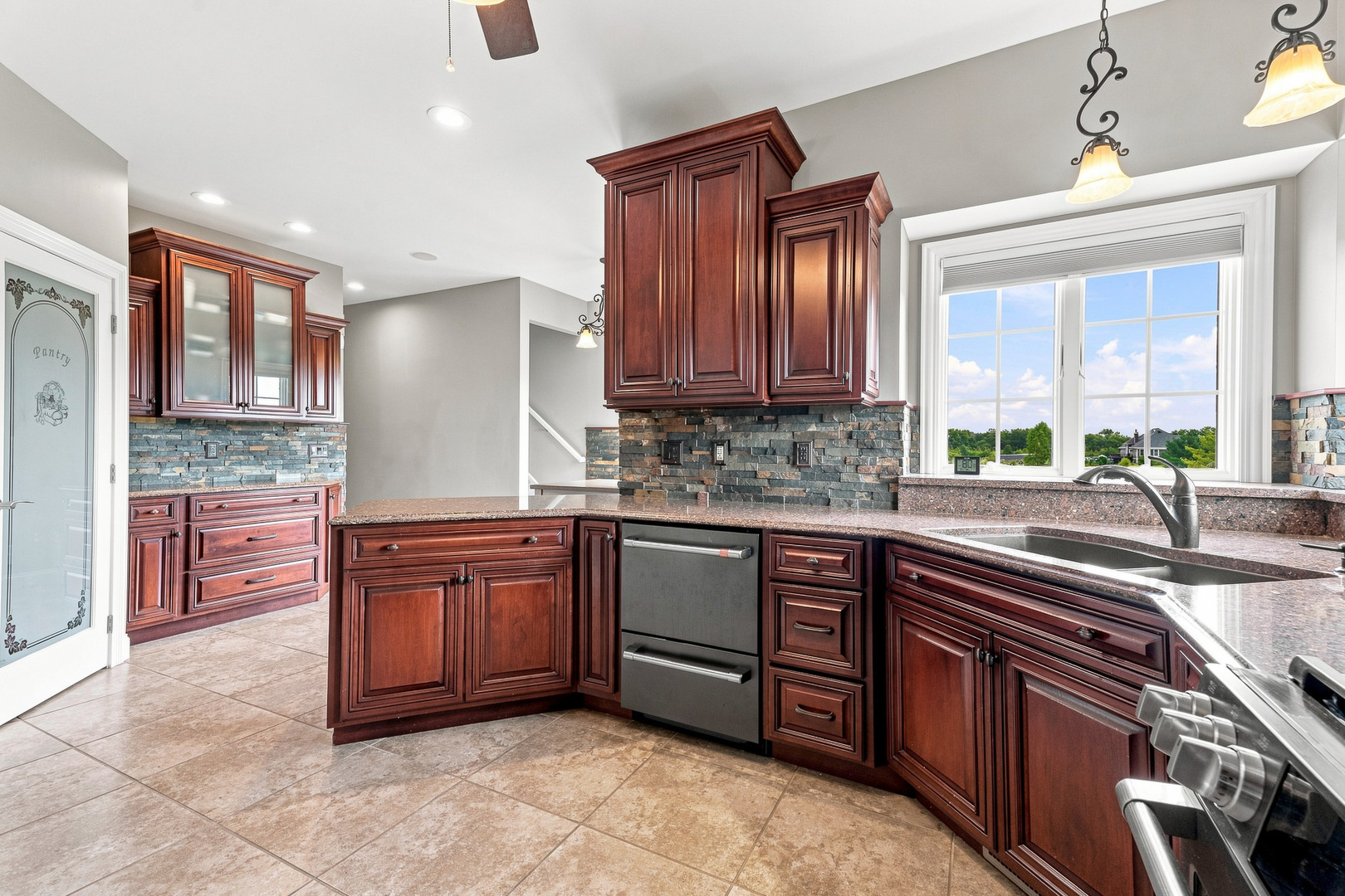 4673 West 3000N Road Kankakee, IL 60901 - Photo 11 of 159 Gallery Image 11