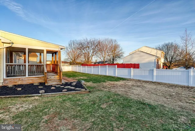 $285,000 | 3330 East Pheasant Drive, Dover, PA 17315