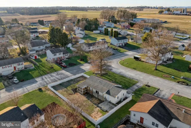 $285,000 | 3330 East Pheasant Drive, Dover, PA 17315