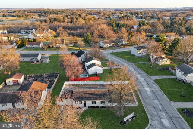 $285,000 | 3330 East Pheasant Drive, Dover, PA 17315